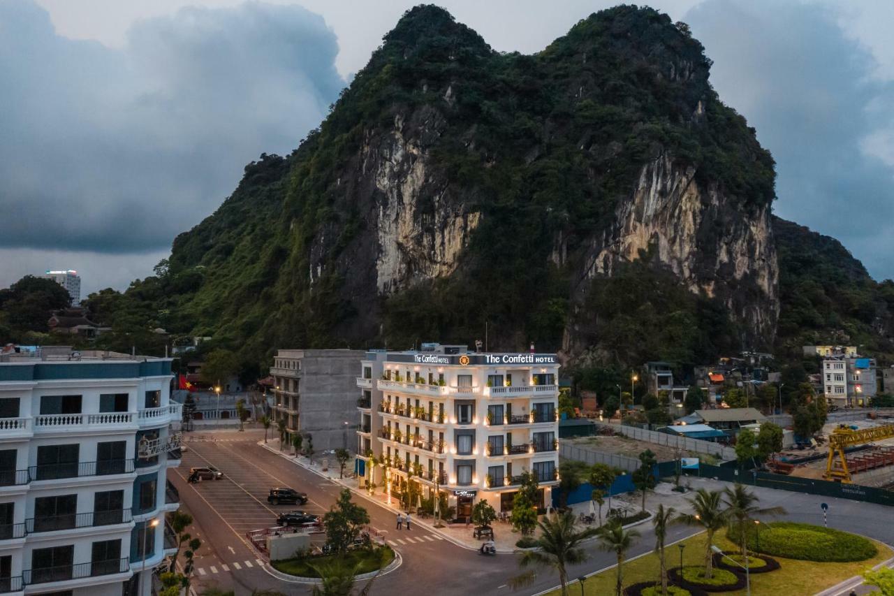 The Confetti Hotel Hạ Long Extérieur photo